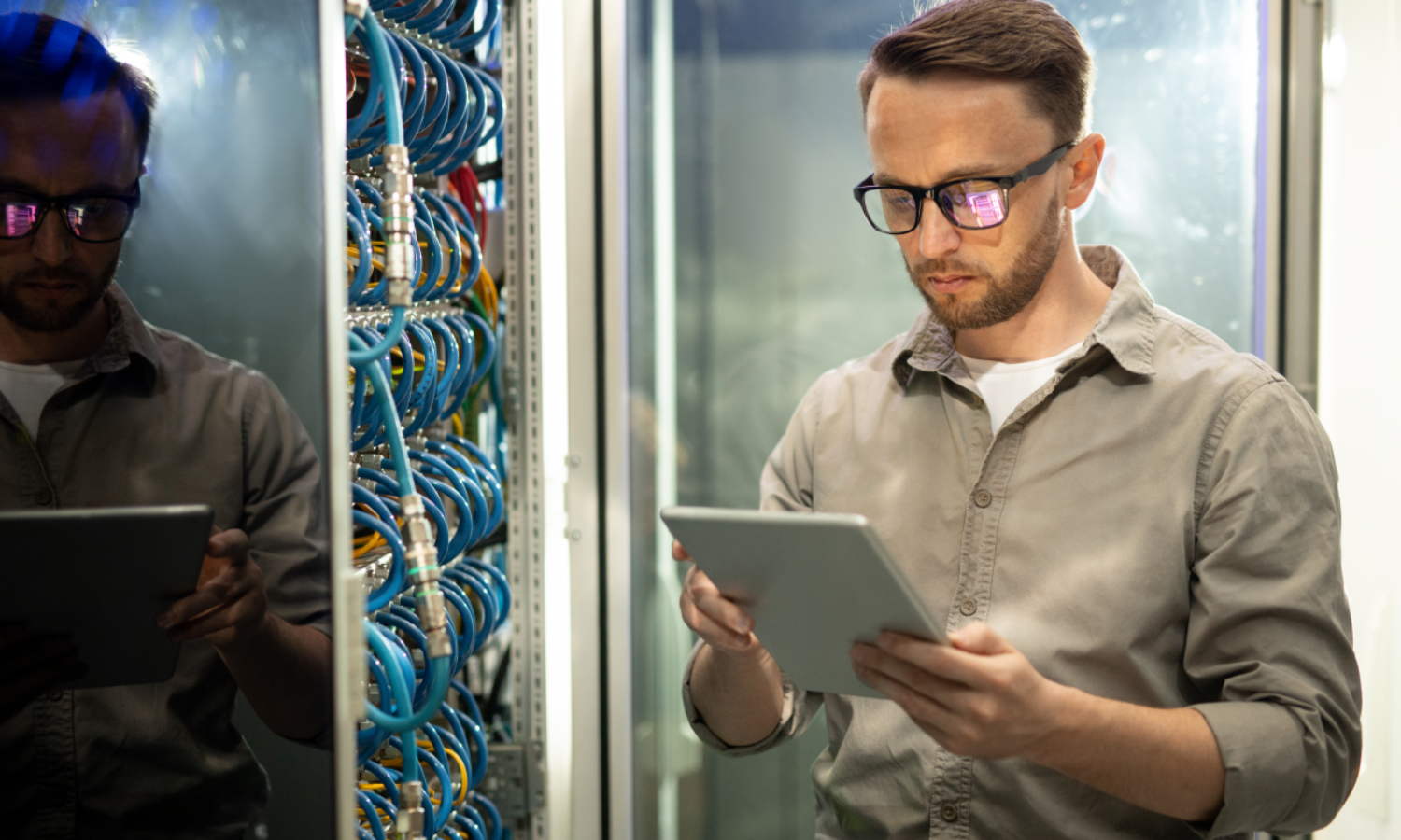 data-center-engineer-small